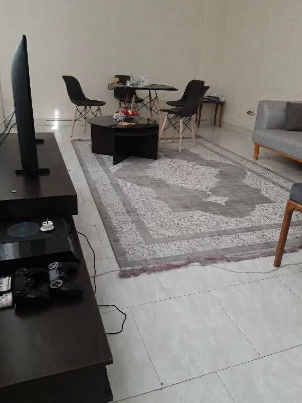 همخونه موجه