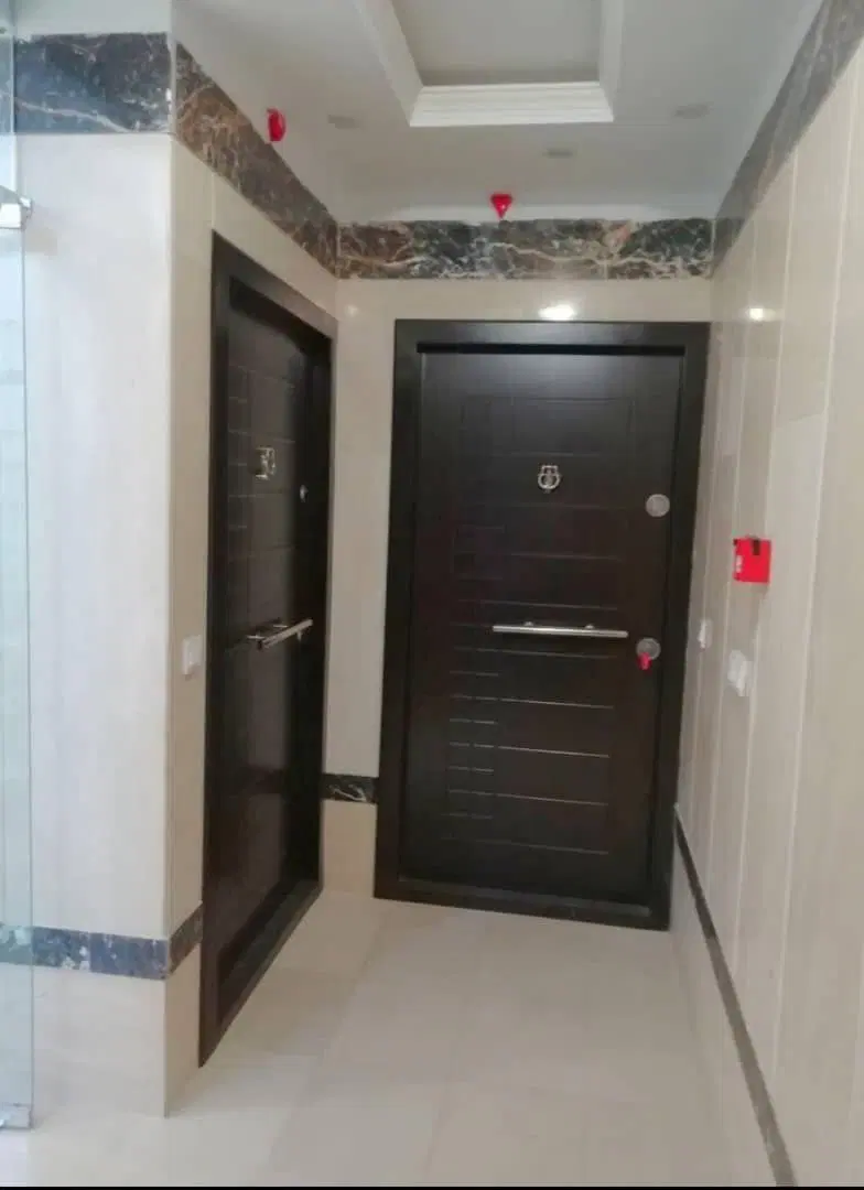86 متری  دو خواب  طبقه پنجم