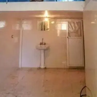 مغازه ۳۵متر سند تجاری و سویت ۶۰متری
