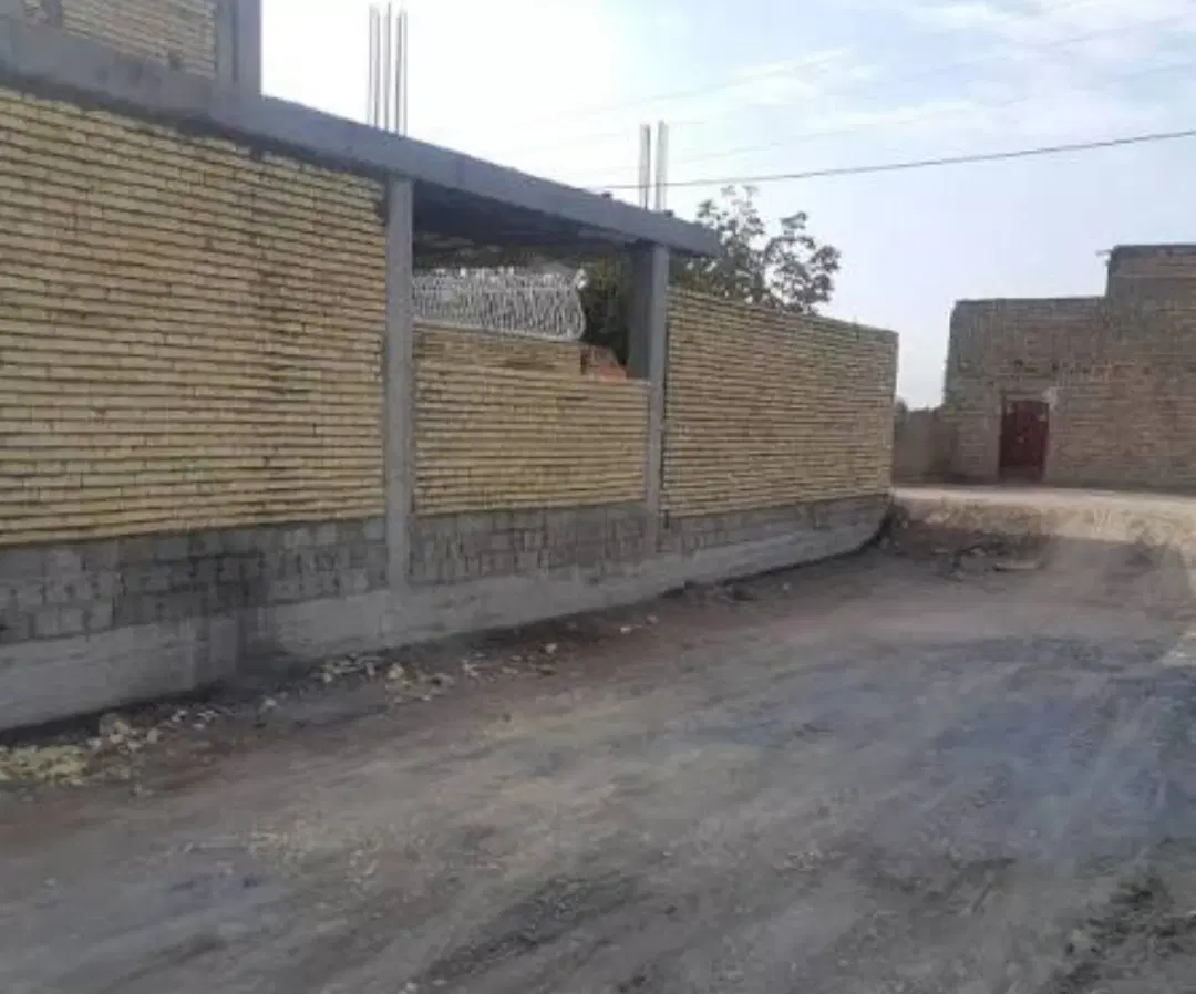 120 متر زمین