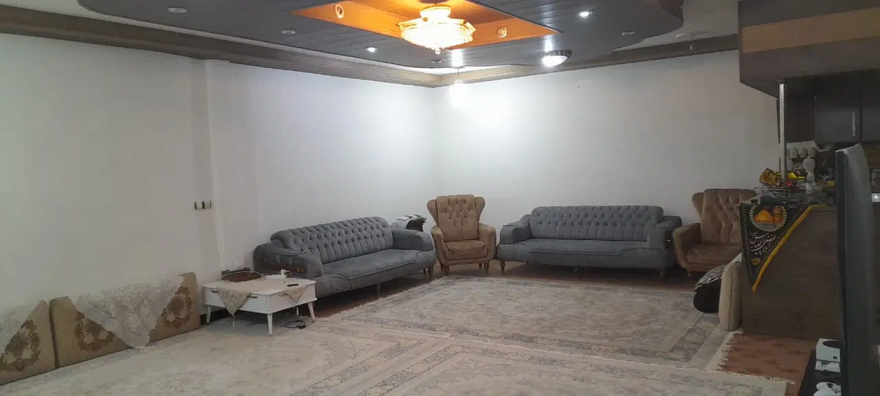 آپارتمان شیک وتمیز درگلستان