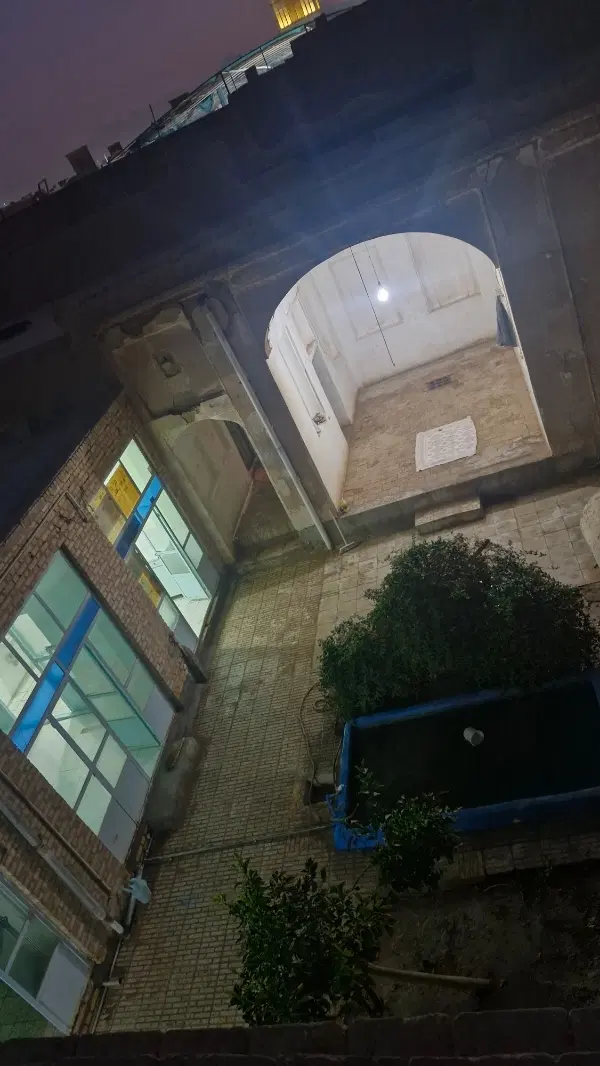 منزل قدیمی قابل سکونت قیام محدوده بازار زرگری