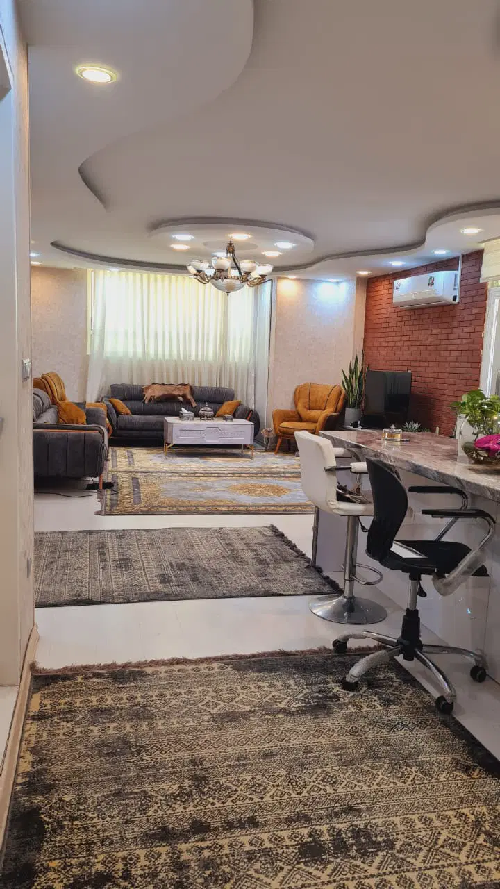 خرید آپارتمان دو خوابه لوکس و بازسازی‌شده