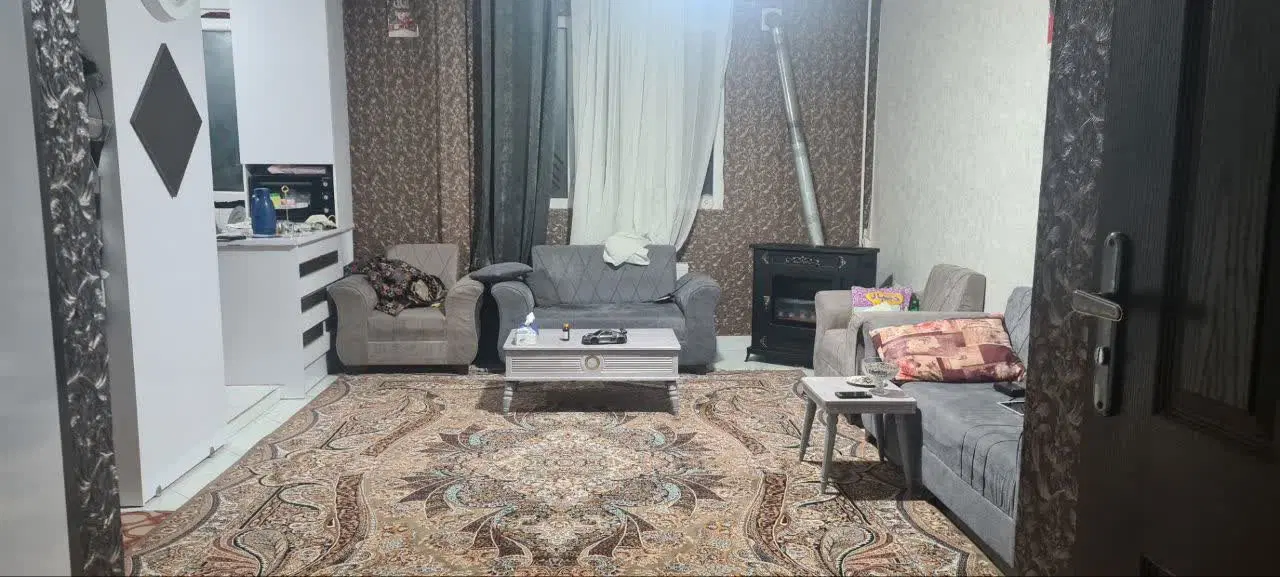 گلبهار 78 متری مهرگان