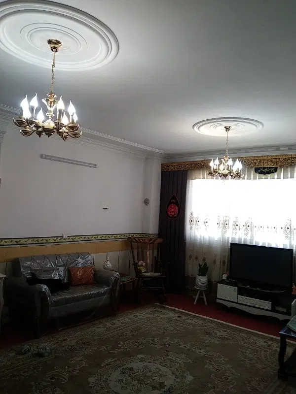 واحد ۸۳متر مسکونی