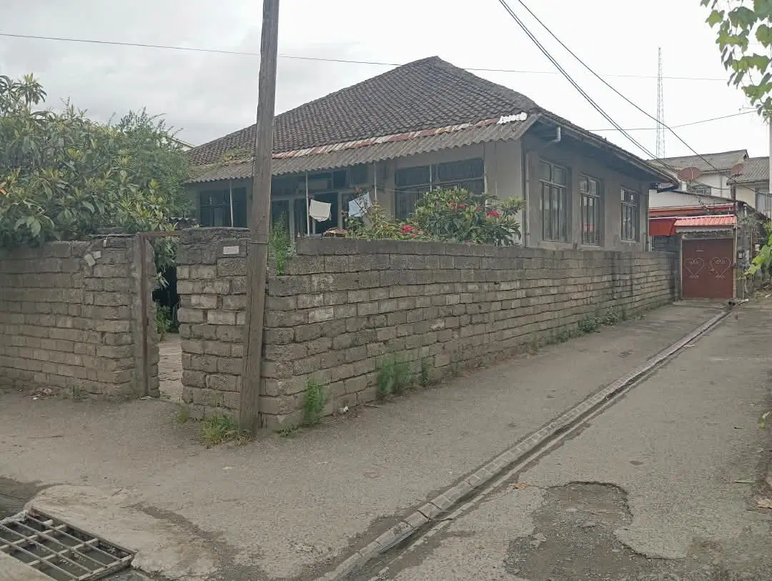 خانه ویلایی ۲۶۰ متر استارا