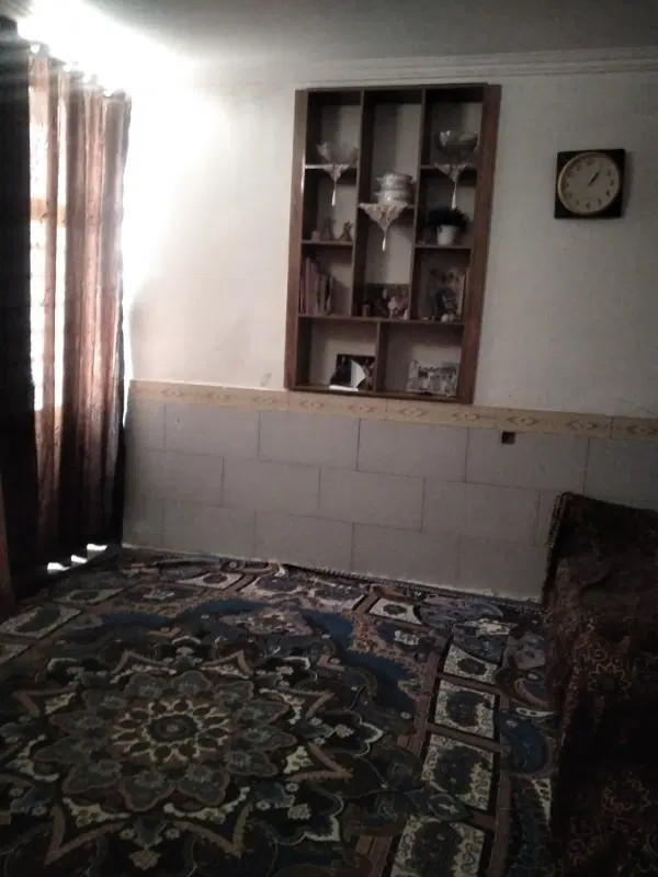 یک منزل مسکونی 45متری  حال اشپزخانه اتاق خواب..