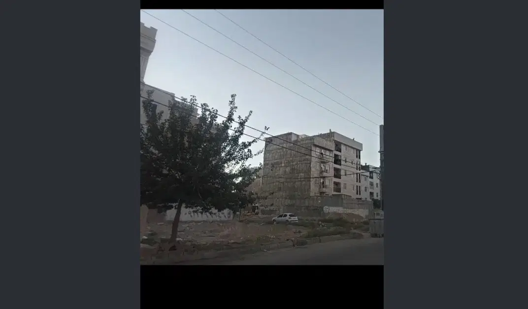 زمین مدیریت واوان