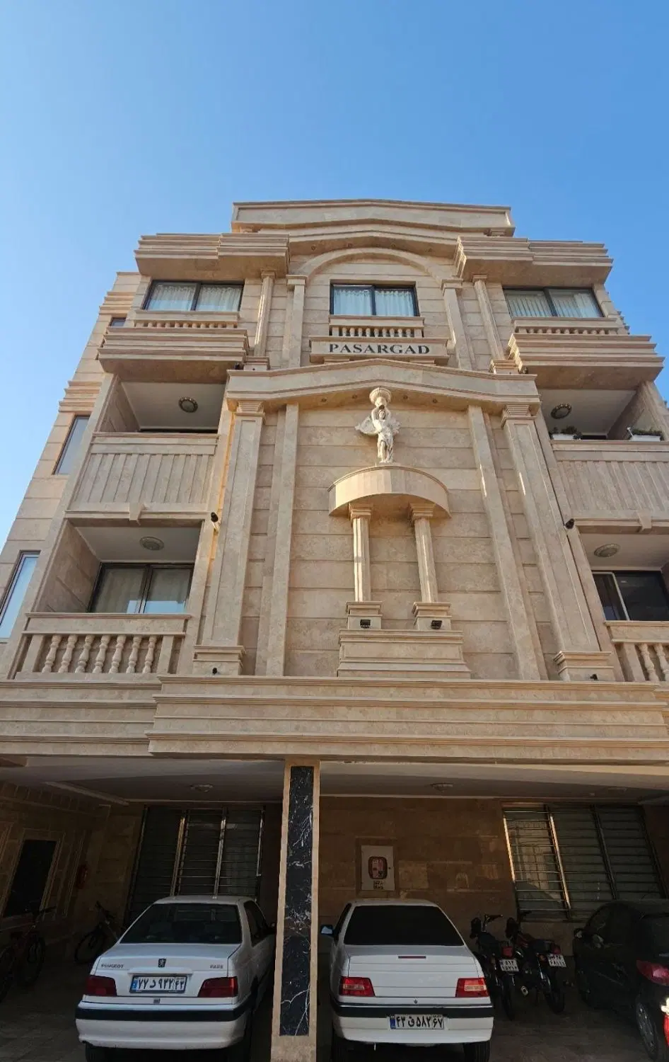 فروش آپارتمان طالقانی ۹۰متری فول