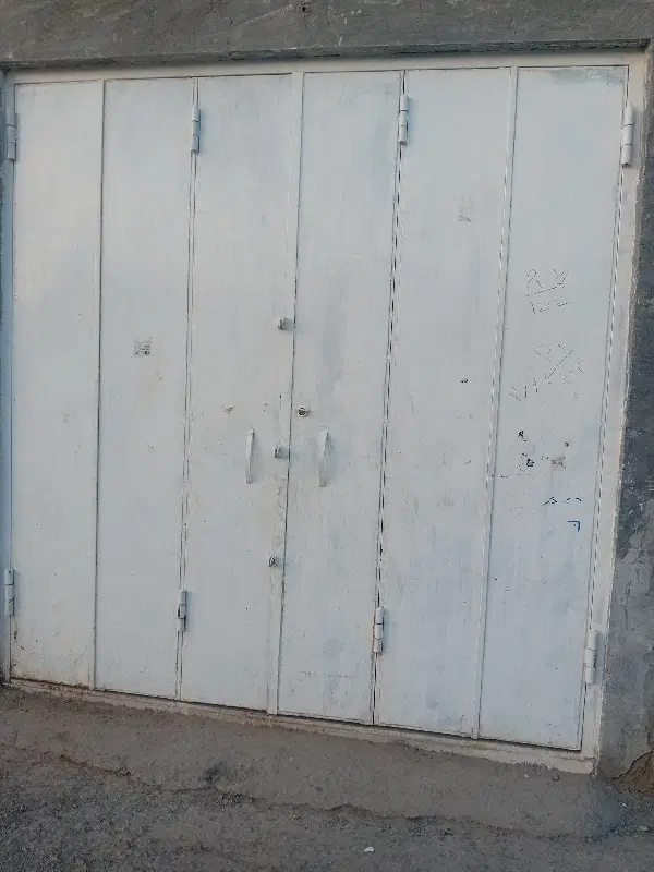 یک باب مغازه تجاری اجاره داده می شود