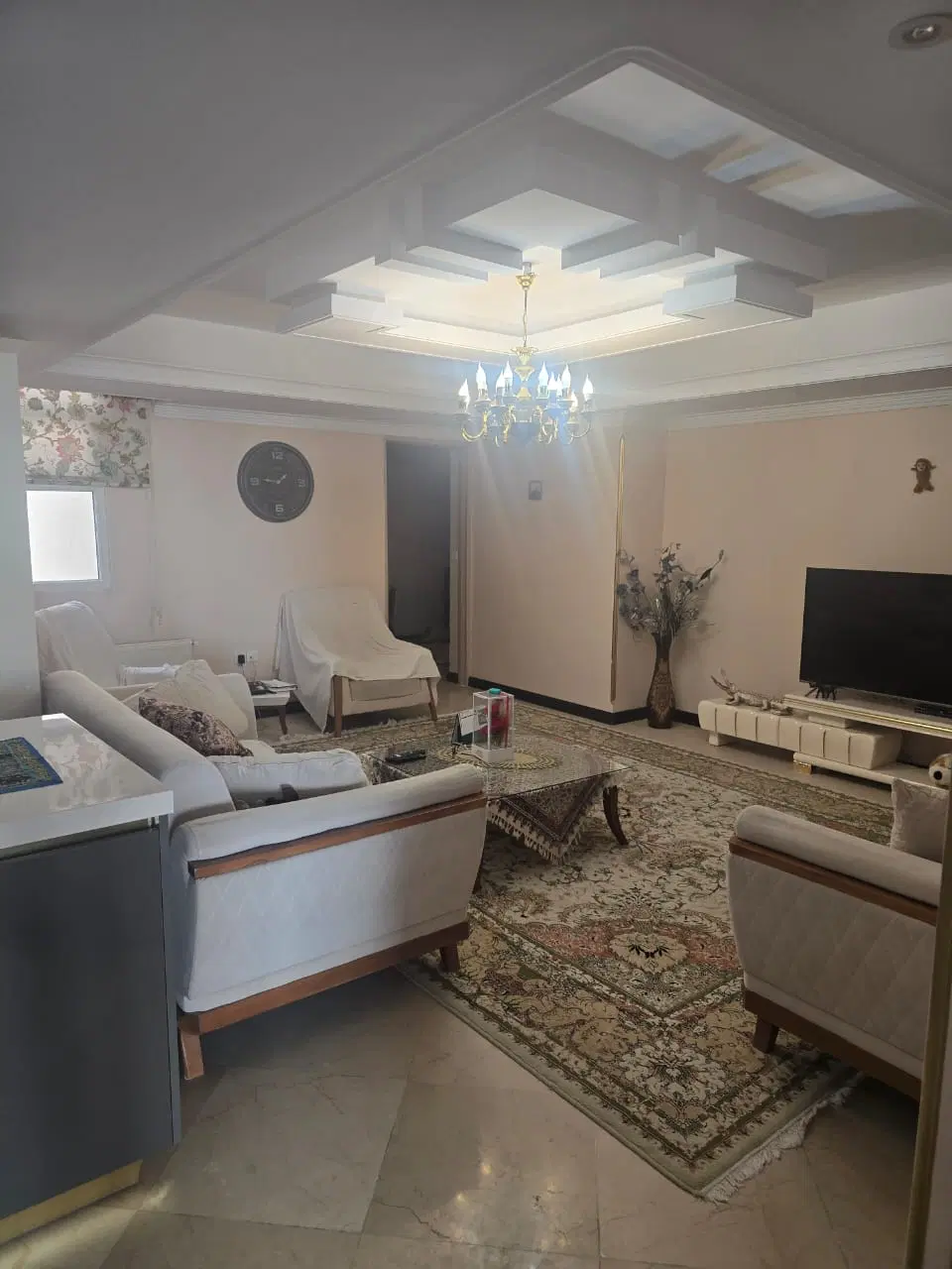 ۱۸۰متر،۳خواب ،چهارراه استقلال،گلستان
