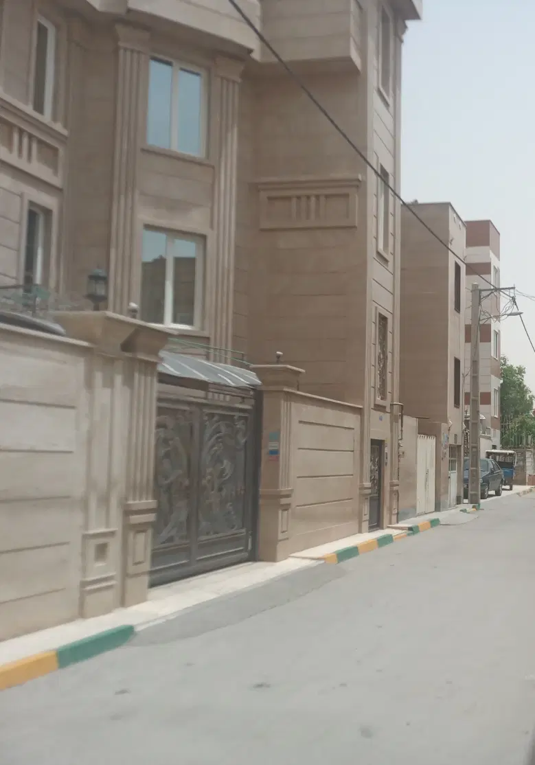 زمین مسکونی سند تک برگ ۱۴۲ متر