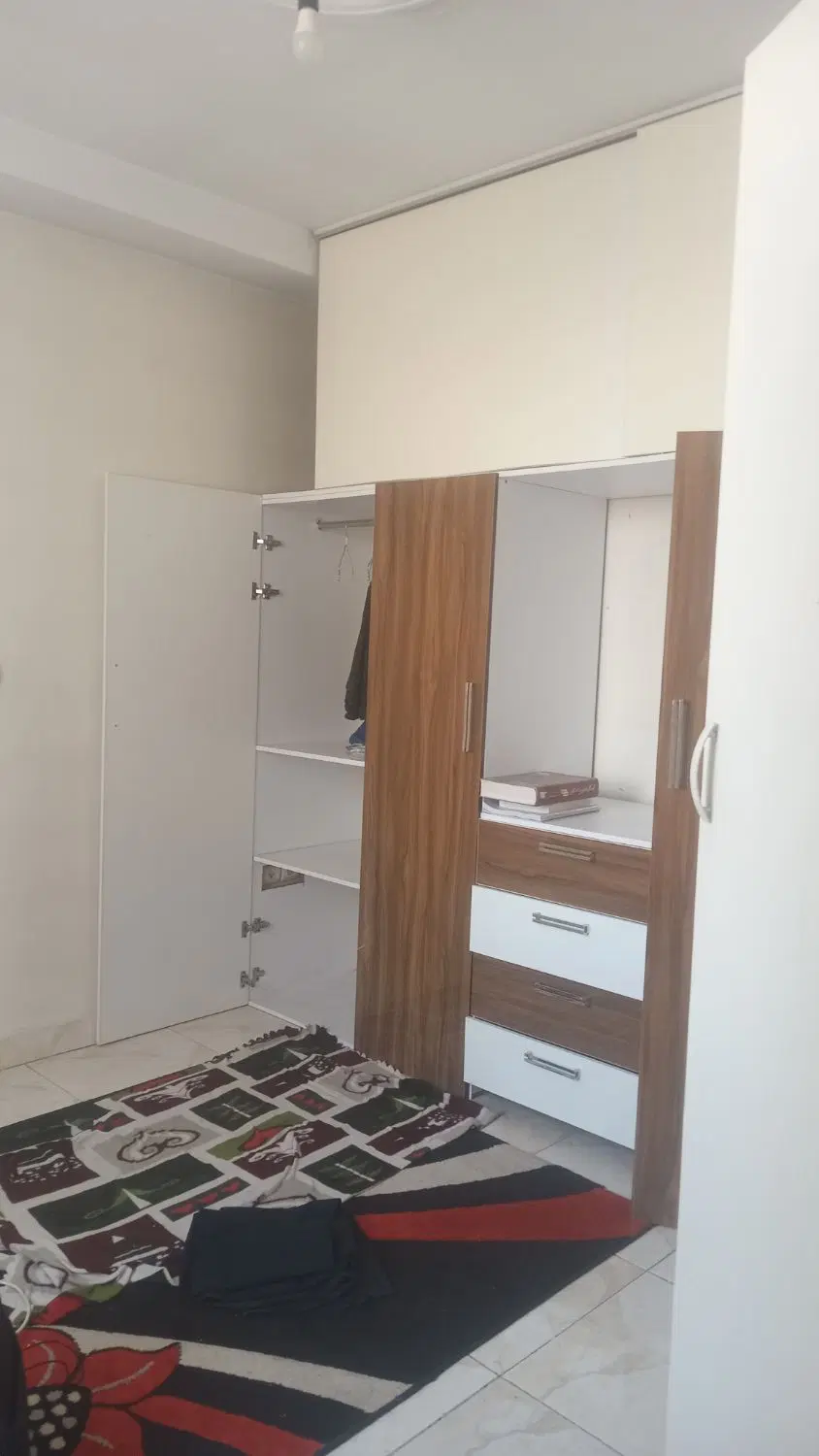 واحد آپارتمانی جهت اجاره در خیابان ولیعصر(قلمستان)