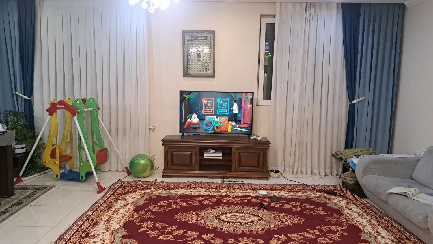 ۹۶ متری ، با تمامی امکانات و سند تک برگ