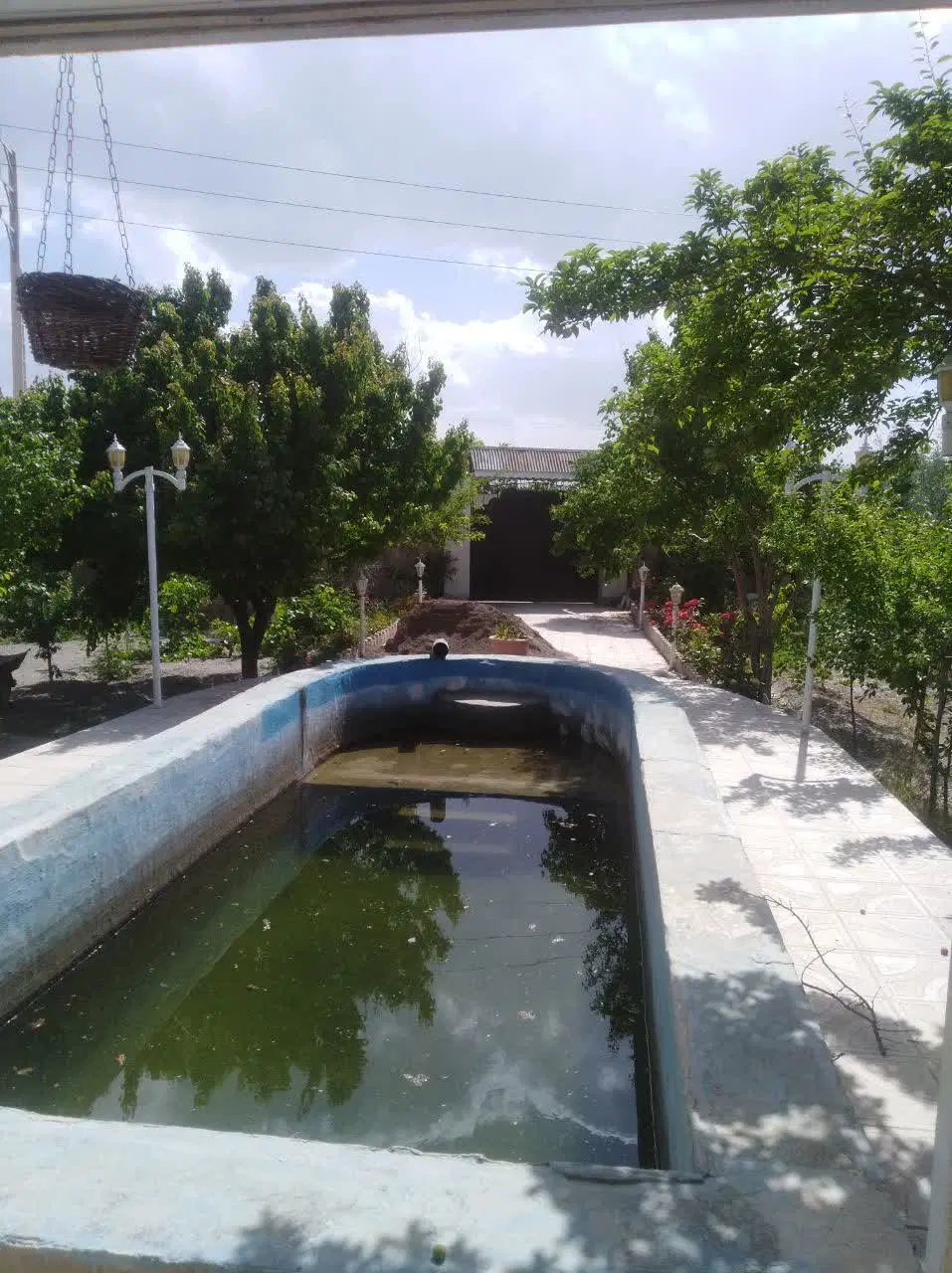 باغ ویلا شاهنامه ۷۶
