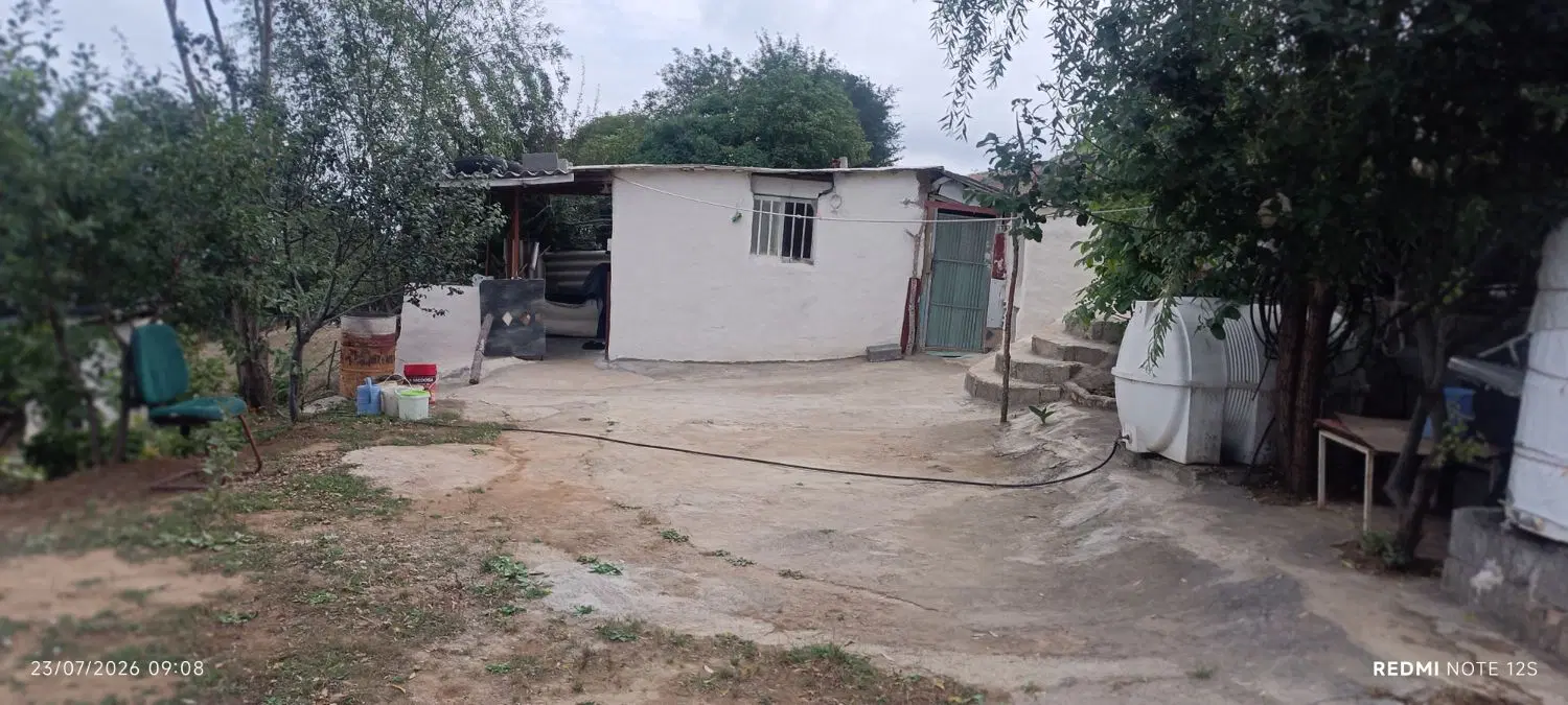 فروش زمین بهمراه کلبه با تمام امکانات