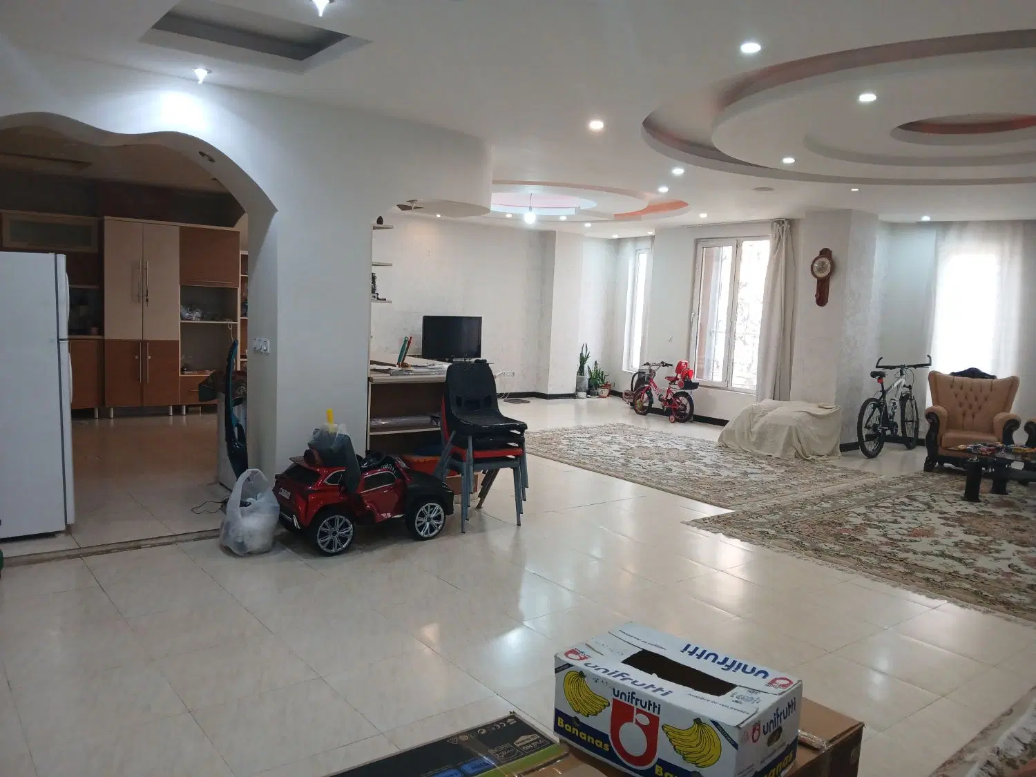 آپارتمان ۱۹۵ متری ۳ خواب مهرویلابرخیام غربی روبنما