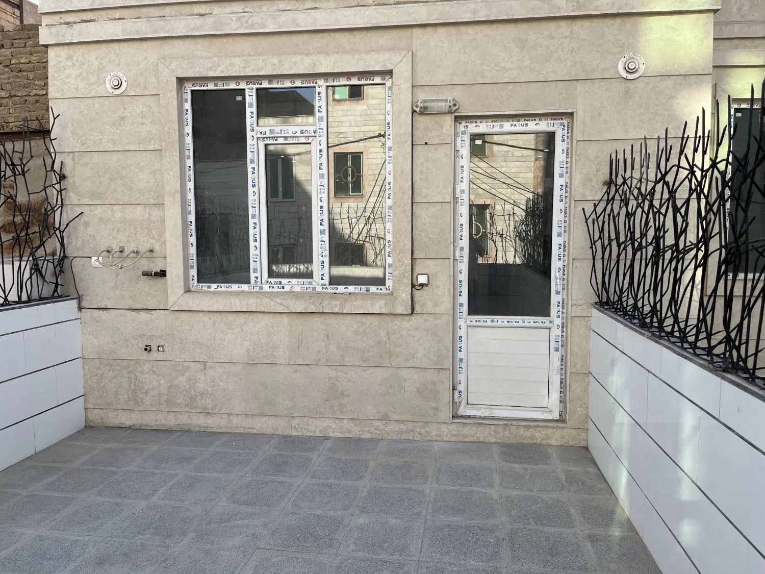 بلوار خرمشهر آپارتمان 100متری
