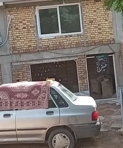 زمین دونبش تکبرگ سند