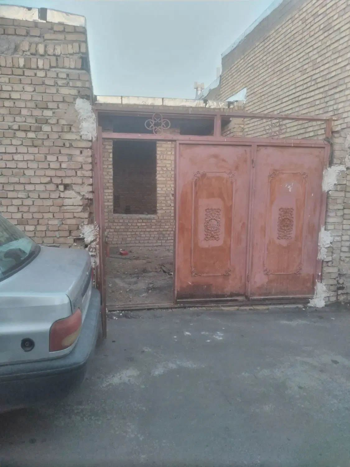 خانه  نیمه کاره