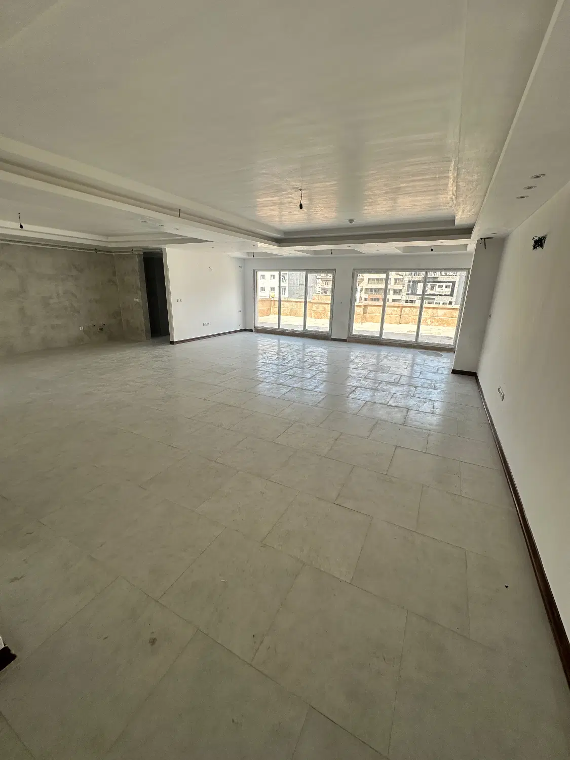 پنت هاوس ۳۰۰ متری تاپ لوکشین منطقه ۱