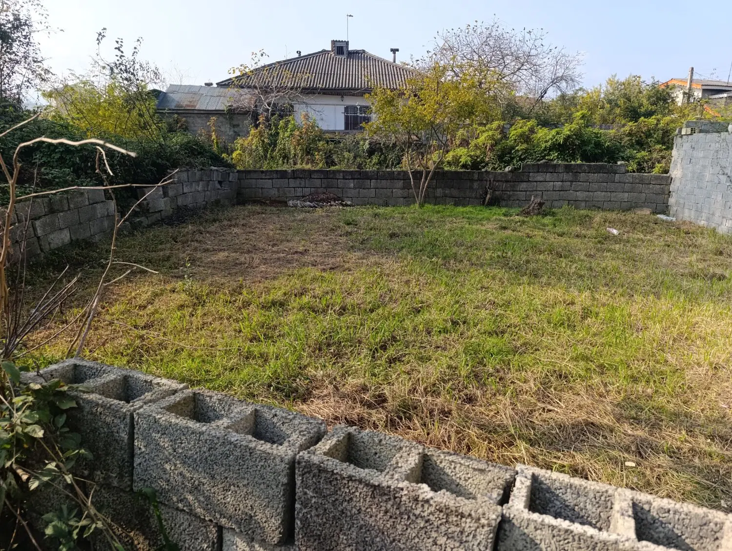 زمین نقلی وشیک به متراژ۱۲۵_۴۱مترمربع