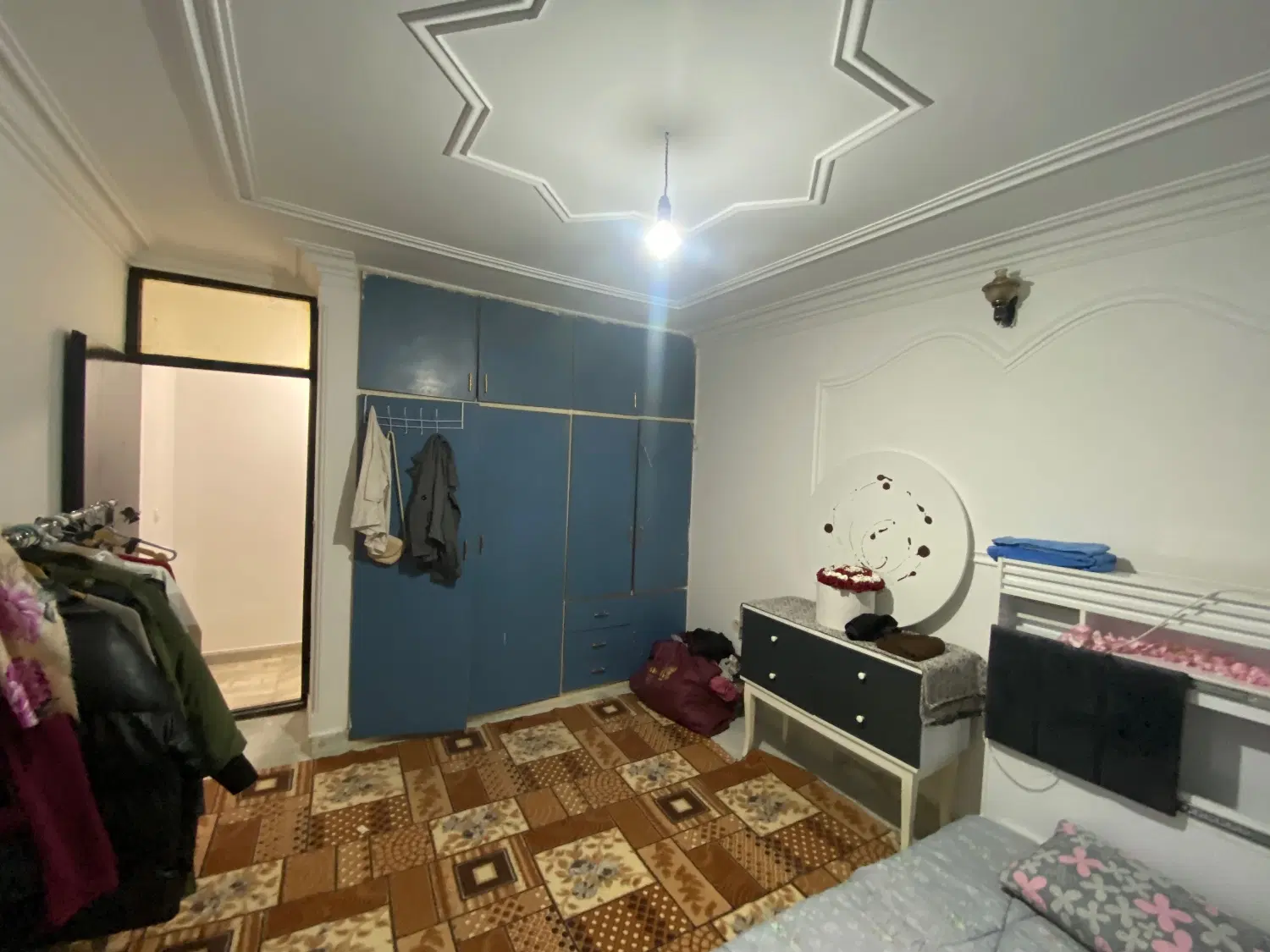 اجاره تک خواب بزرگ