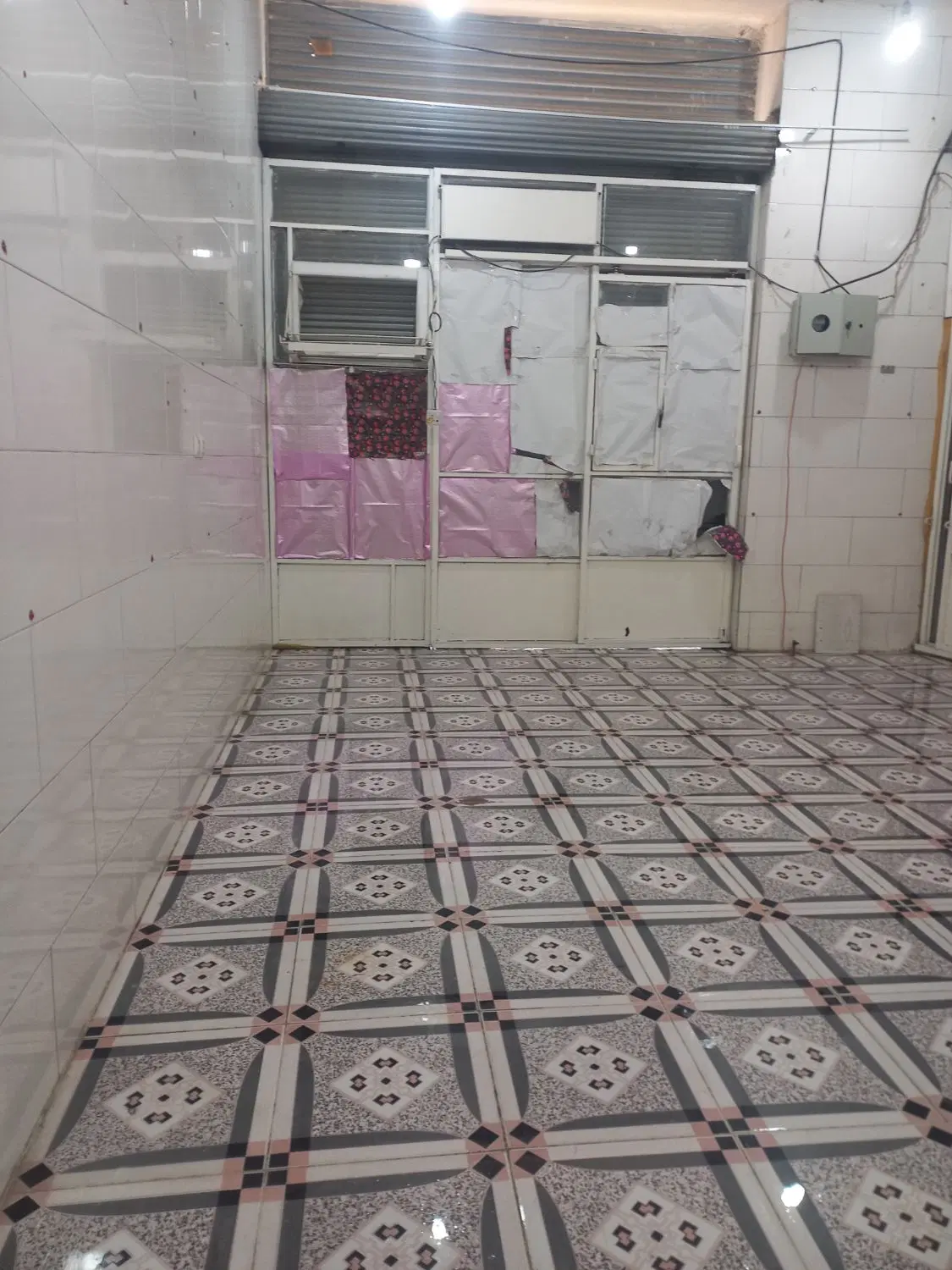 مغازه ۳۴ متری تجاری