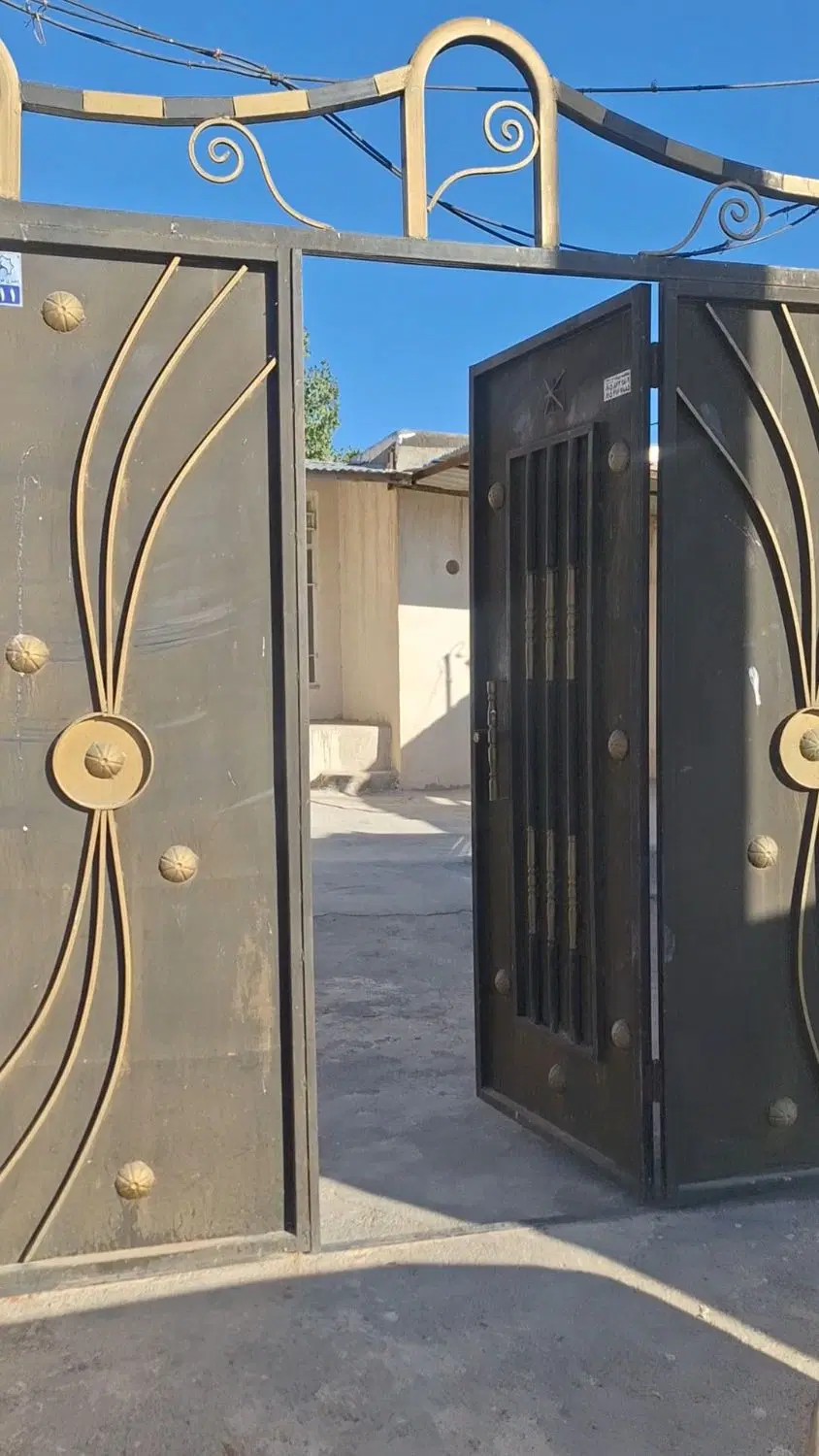 خونه ویلایی ۲۴۰ منری دلنشین