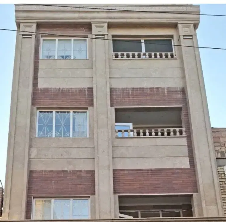 ۷۷ متر  آپارتمان  ، دو خواب ، طبقه سوم ،