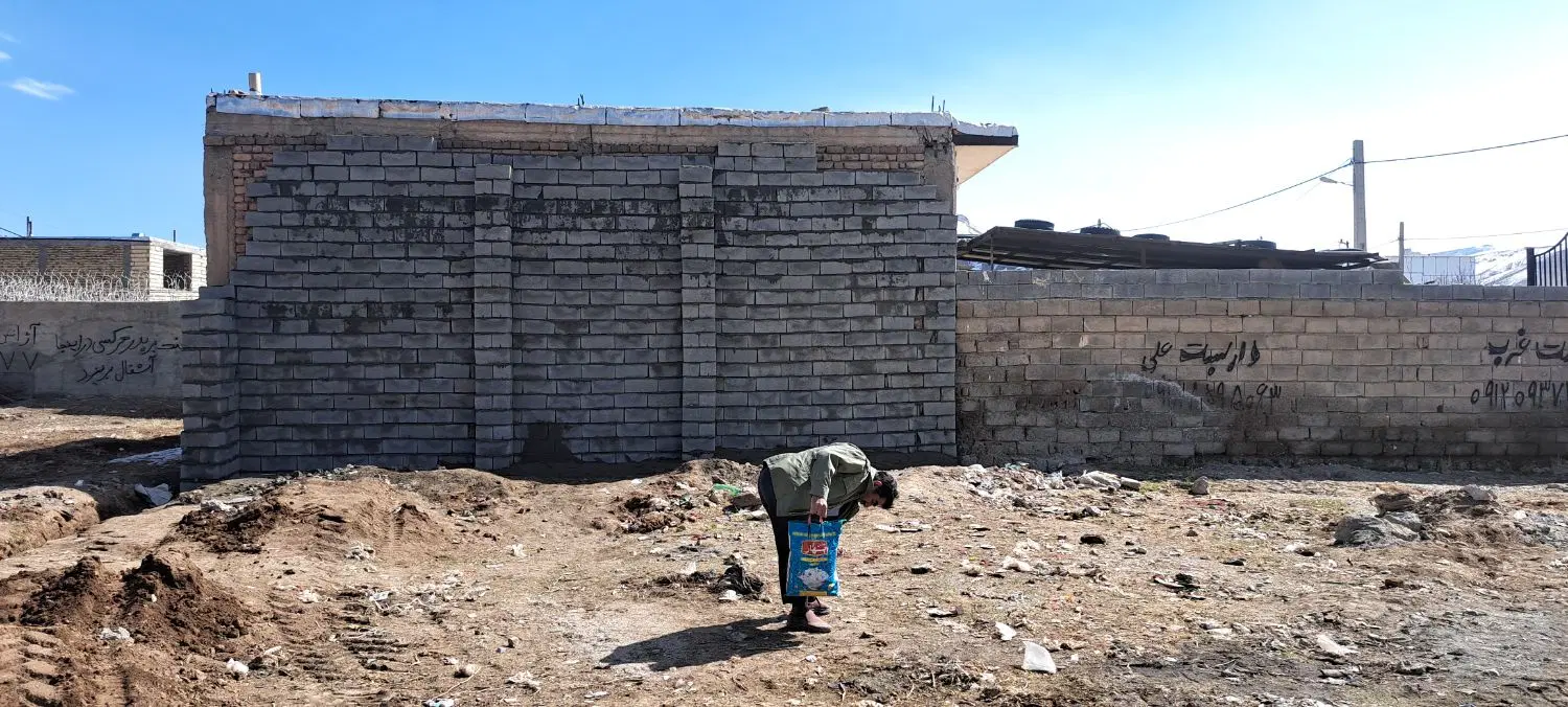 زمین مسکونی 300 متری در روستای میرعزیزی 3 بر
