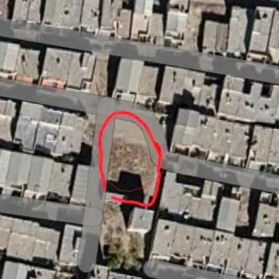 زمین ۳۸۸متری گلدشت