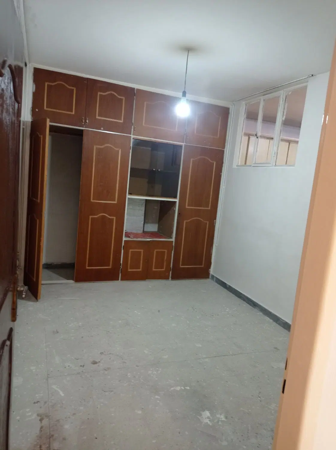 آپارتمان ۷۵ متری. همکف