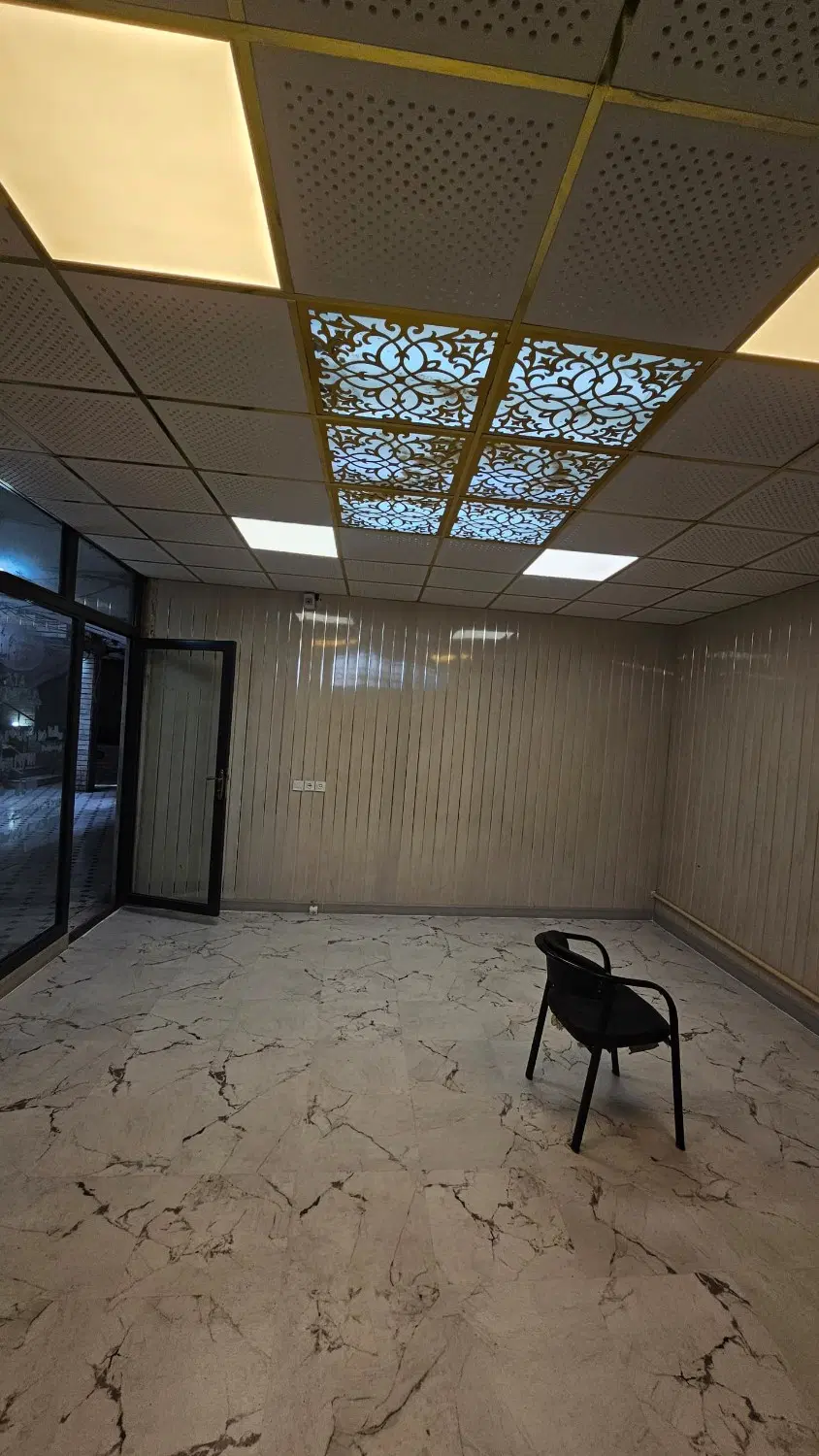 فروش ملک تجاری دفتر کار.بیمه ای.بازرگانی