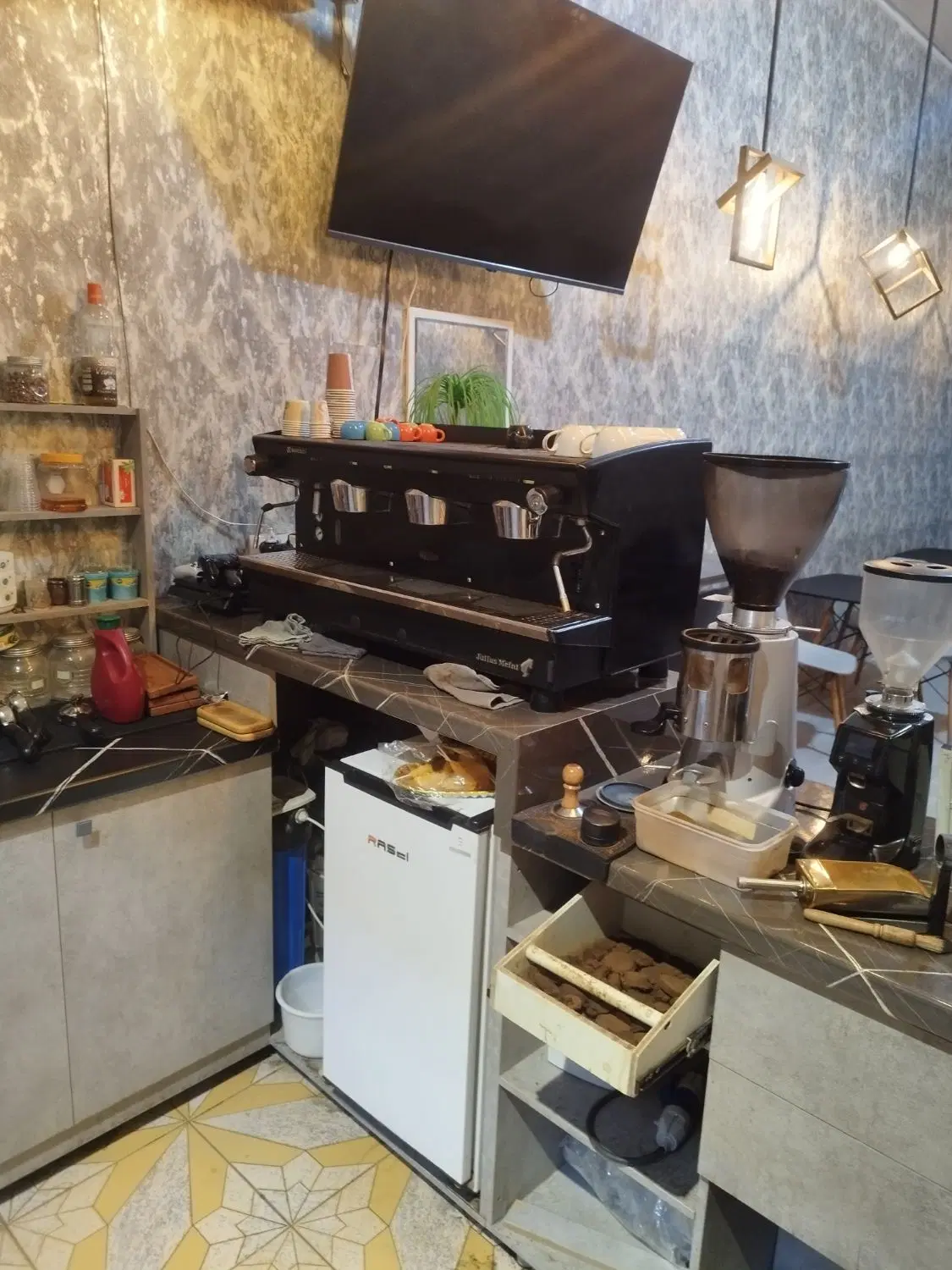 واگذاری کافی شاپ