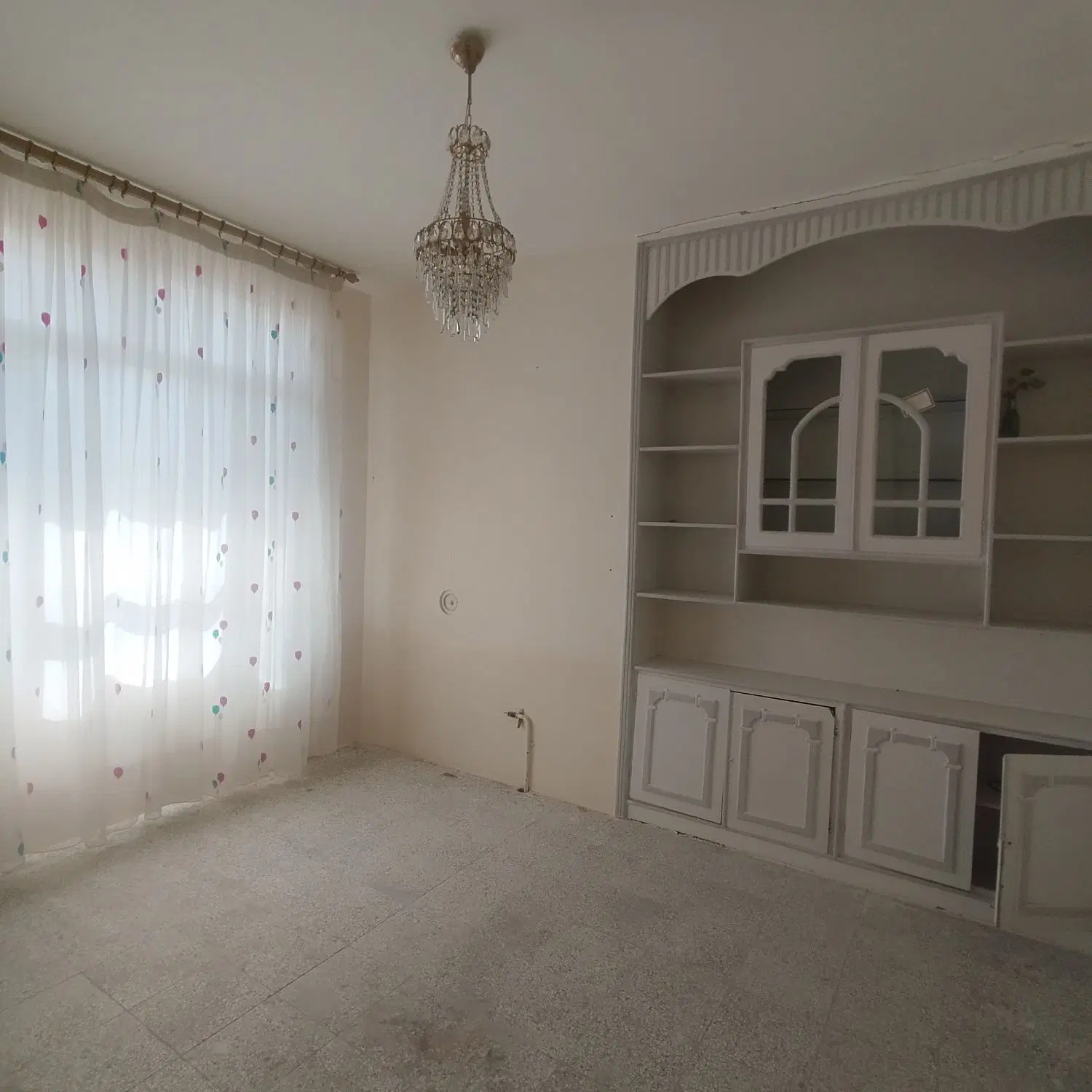 خانه اجاره ای دو طبقه مشترک