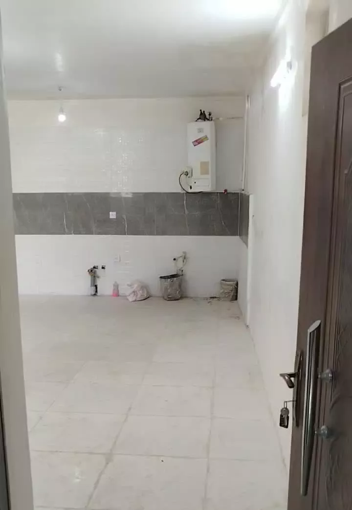 آپارتمان ۷۰ متری طبقه اول