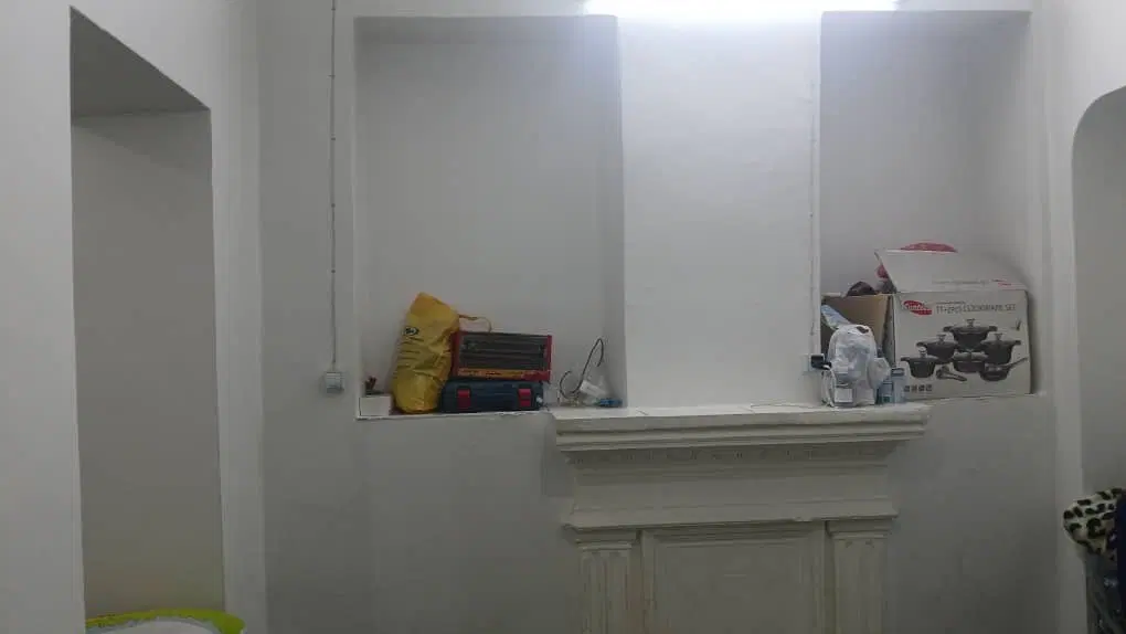 ملک دربستی حیاط دار