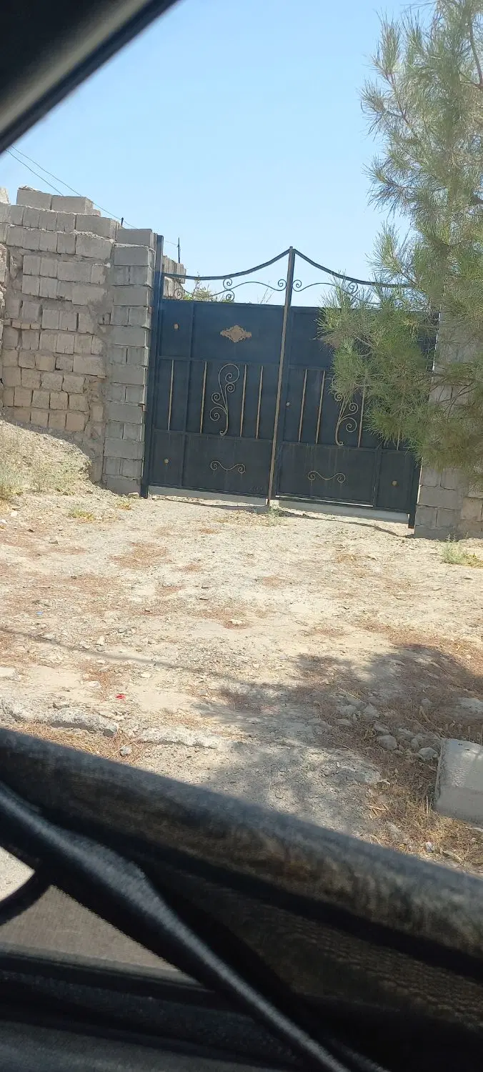 زمین فروشی