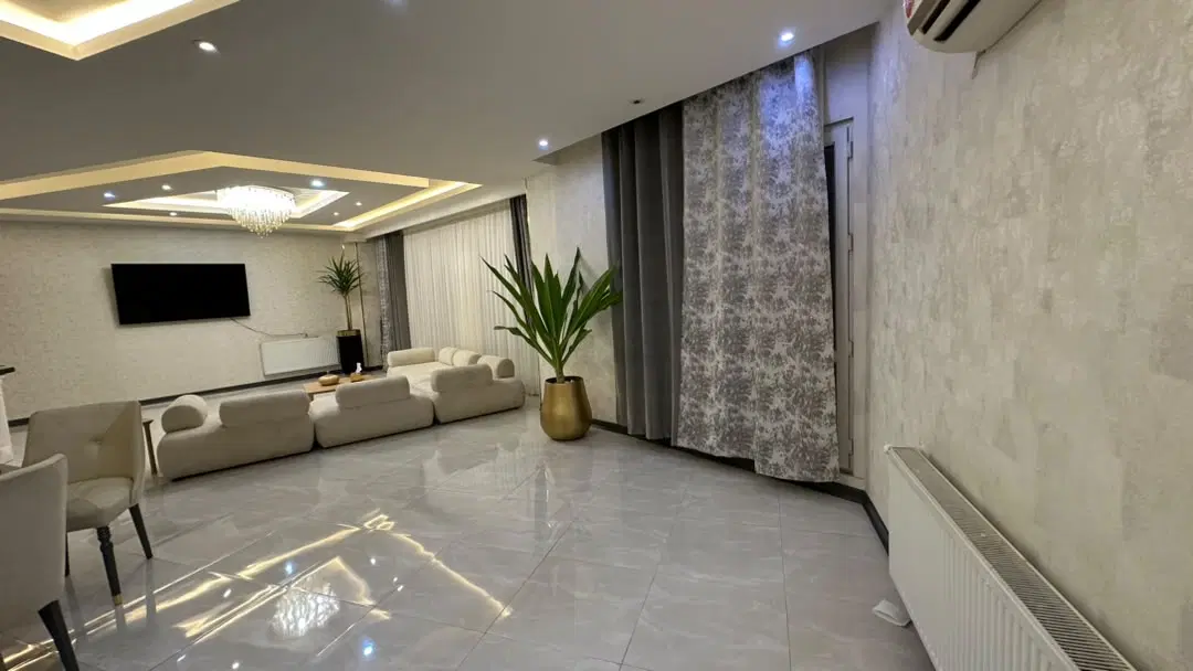 132متر _2خواب_غرق نور