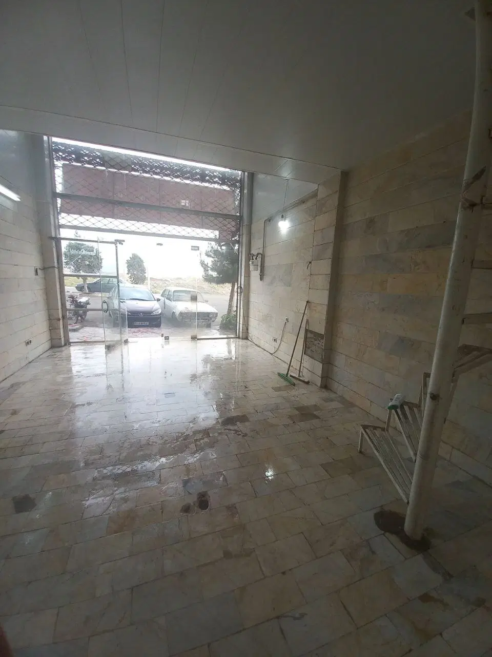 فروش ۴۰ متر مغازه در سایت کارگاهی
