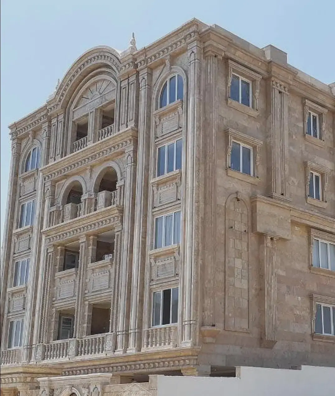 پیش فروش اداری بر جاده شهریار