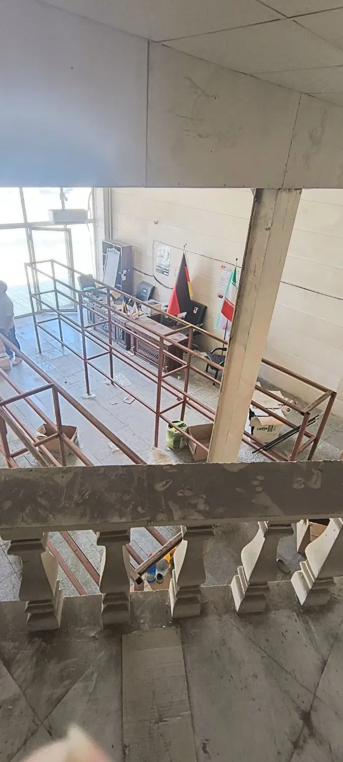 فروش مغازه ۱۰۰ متری دیزل آباد خیابان زندان