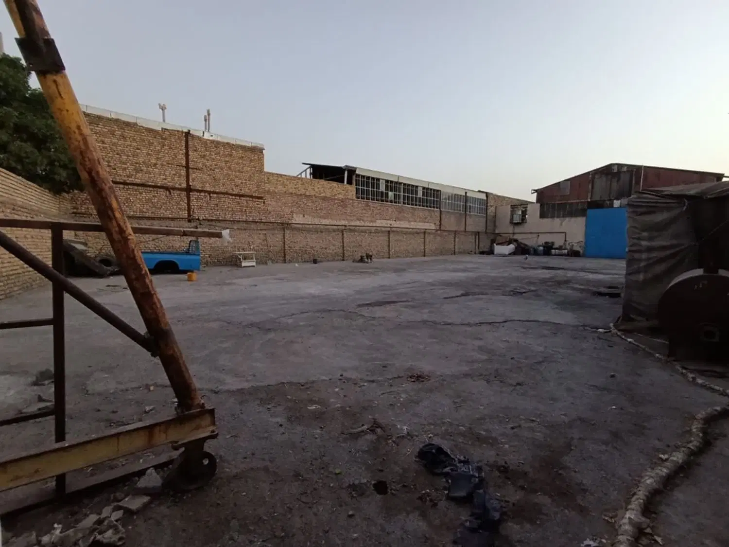 کرایه سوله ۲۲۰متر و۱۰۰۰مترمحوطه