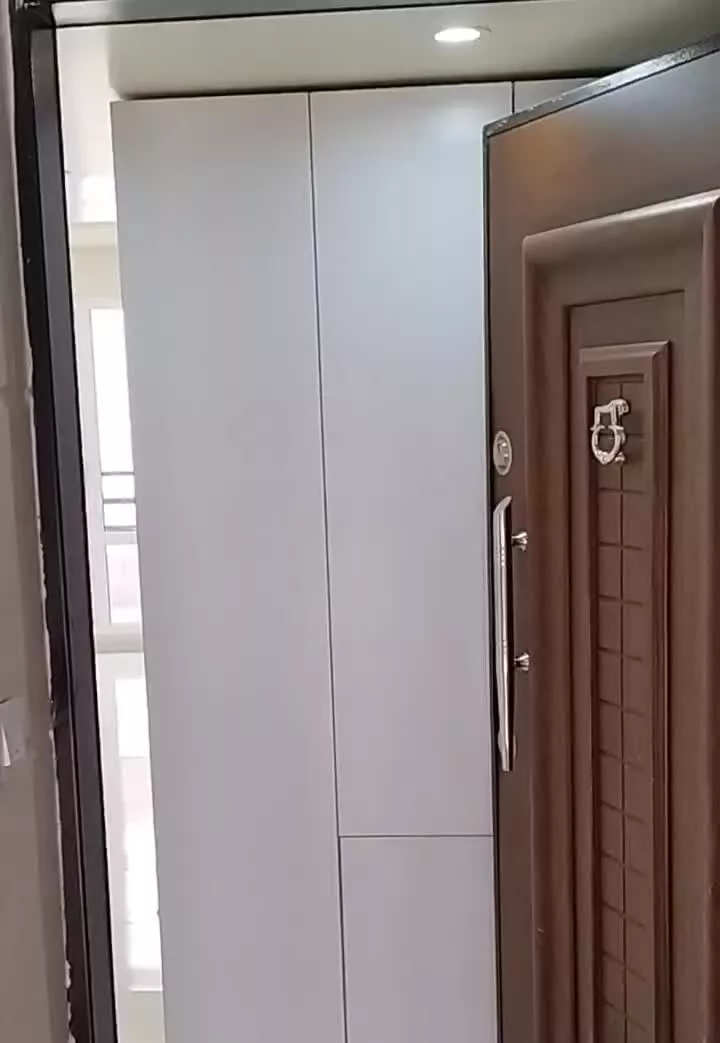 رهن  کامل   آپارتمان  فاز۳    شهرک  هواپیمایی