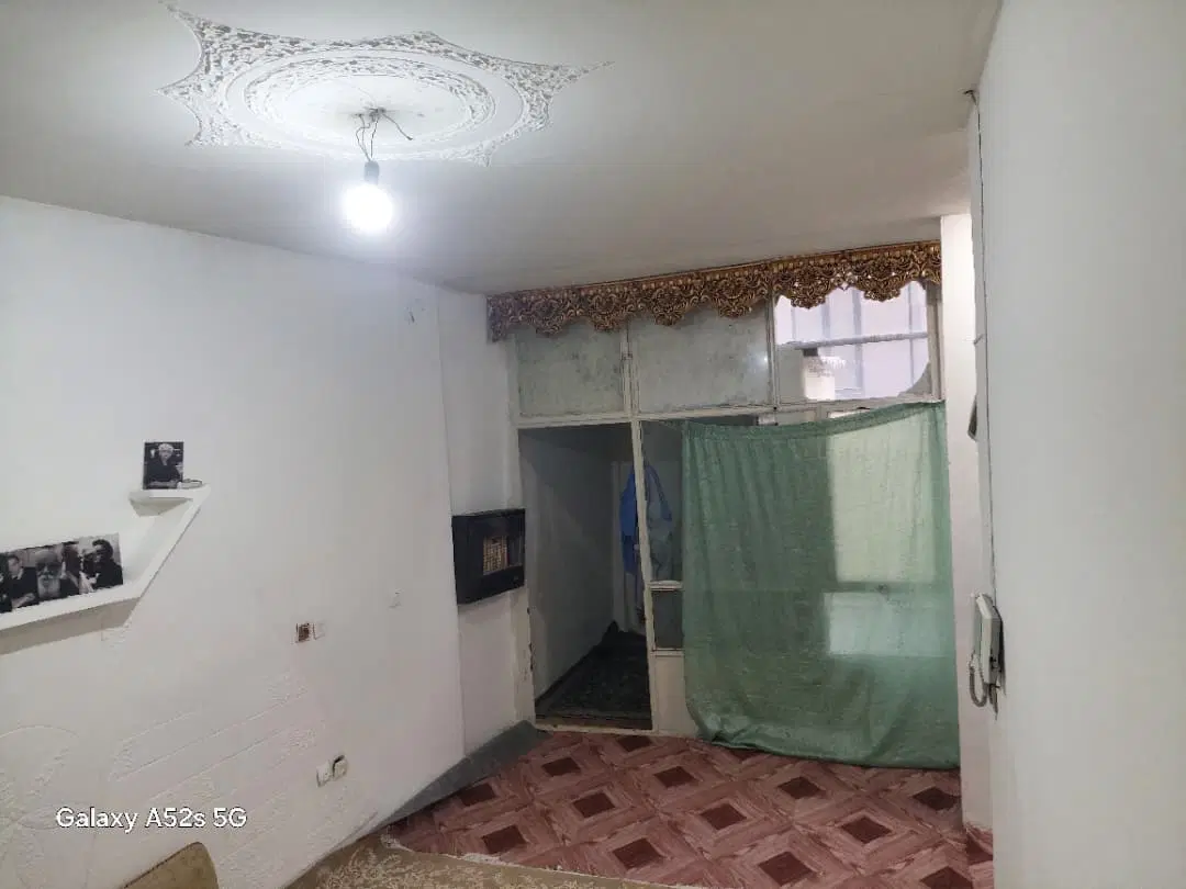 سویت تک اتاق سرویس مجزا حیاط دار