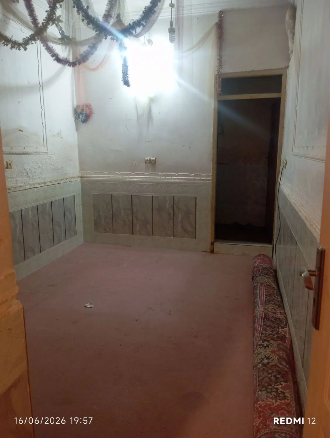 خانه مسکونی دربست ۱۲۰متری