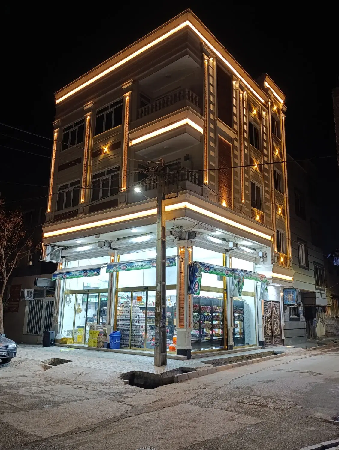 فروش مغازه 72متر مربع ارتفاع 5متر