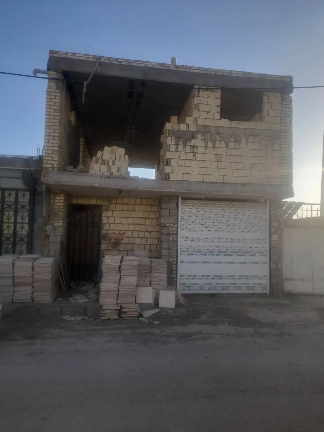 خانه ویلای دو طبقه