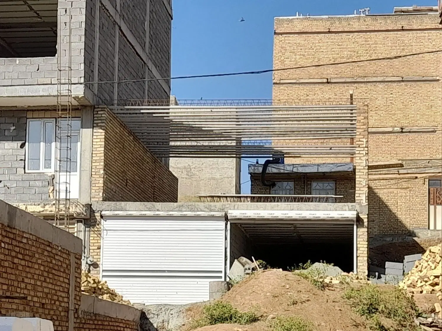 خانه سرخه دزج (سورزه)